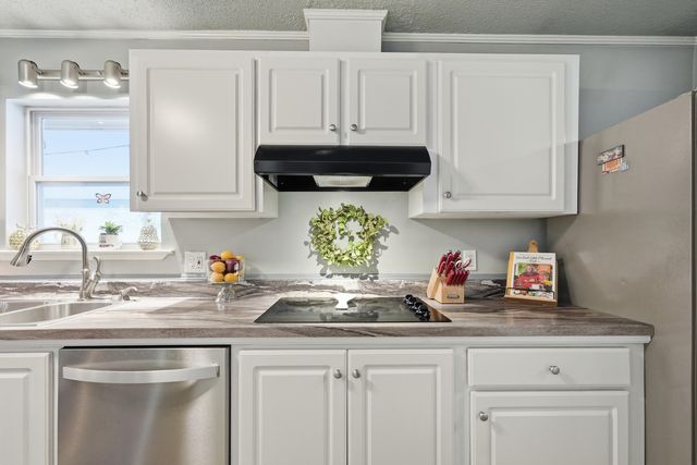 13 Japonica Lane, Shalimar, FL 32579