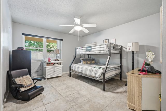 13 Japonica Lane, Shalimar, FL 32579