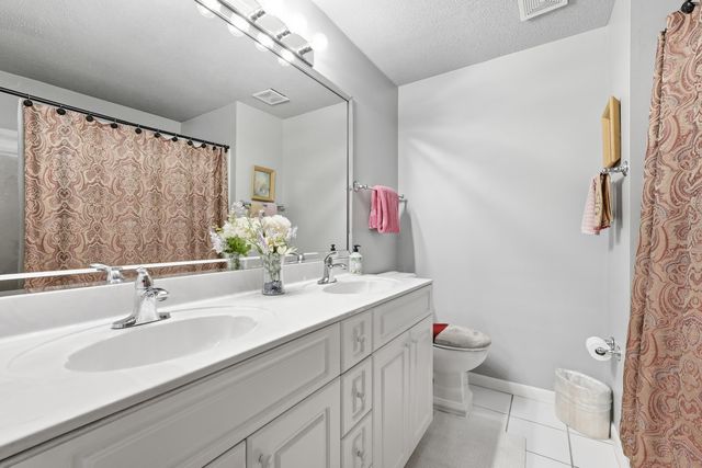 13 Japonica Lane, Shalimar, FL 32579