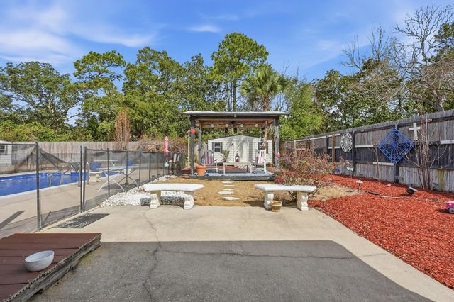 13 Japonica Lane, Shalimar, FL 32579