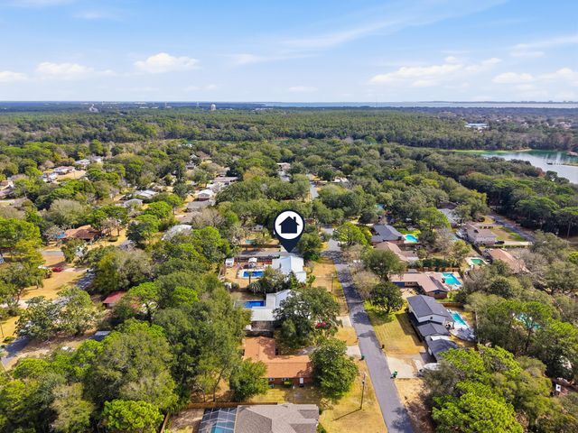 13 Japonica Lane, Shalimar, FL 32579