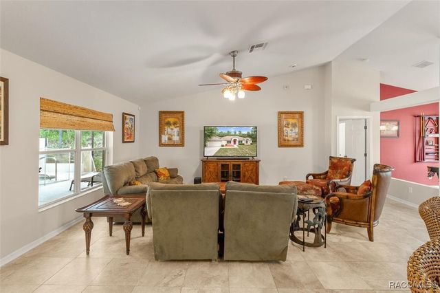 36 Fringetree Street, Homosassa, FL 34446