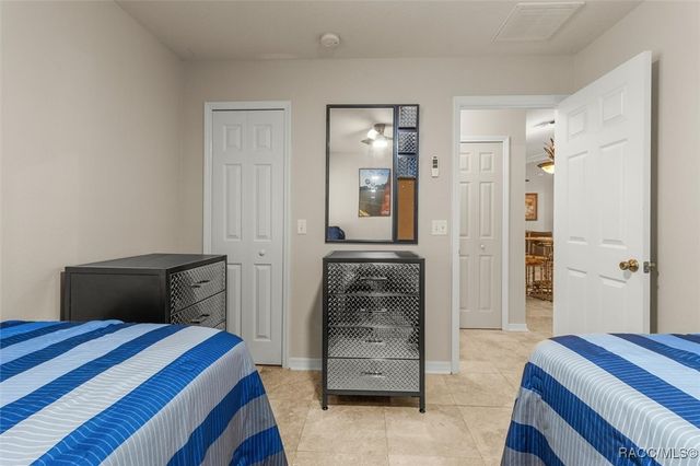 36 Fringetree Street, Homosassa, FL 34446