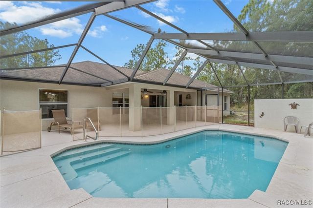 36 Fringetree Street, Homosassa, FL 34446