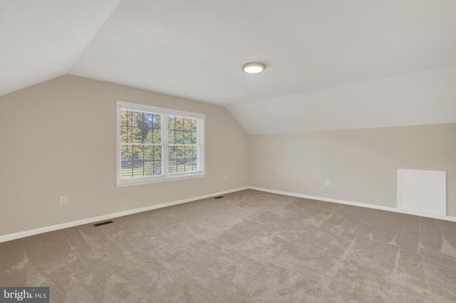 401 S SHAFFER DR, New Freedom, PA 17349