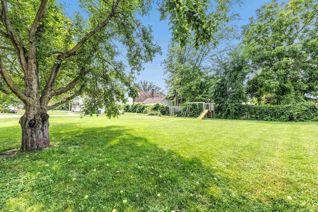 2302 GLENDALE AVENUE, Green Bay, WI 54303