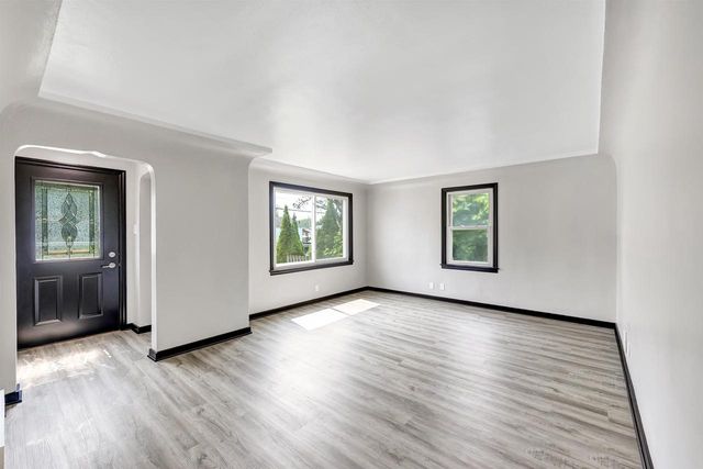 2302 GLENDALE AVENUE, Green Bay, WI 54303
