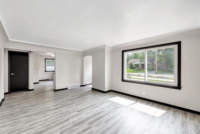 2302 GLENDALE AVENUE, Green Bay, WI 54303