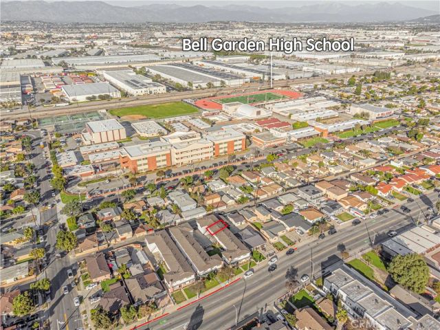 6021 Gage 4, Bell Gardens, CA 90201