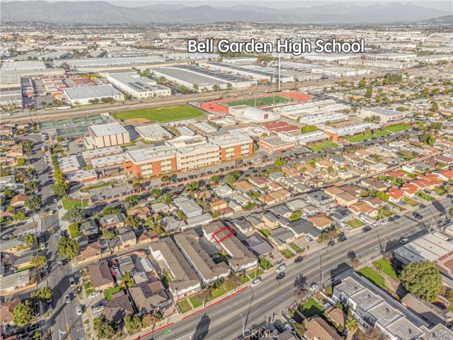 6021 Gage 4, Bell Gardens, CA 90201
