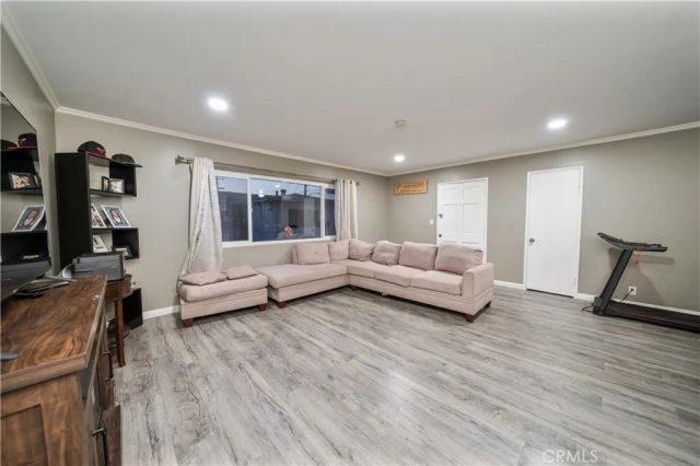 6021 Gage 4, Bell Gardens, CA 90201