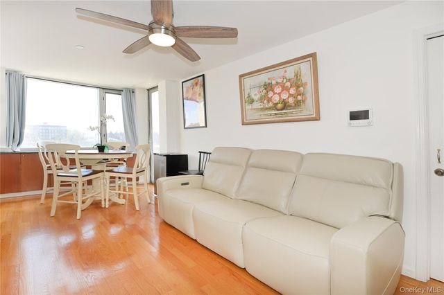 31-18 Union Street 7A, Flushing, NY 11354
