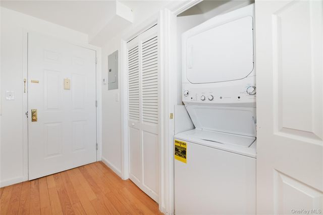 31-18 Union Street 7A, Flushing, NY 11354