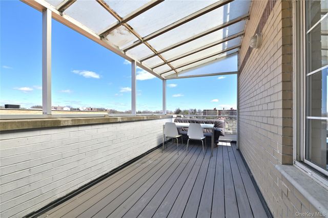 31-18 Union Street 7A, Flushing, NY 11354