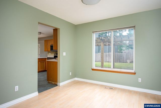 16033 SE Mary Ann Ln, Milwaukie, OR 97267