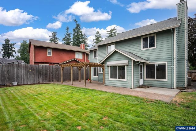 16033 SE Mary Ann Ln, Milwaukie, OR 97267