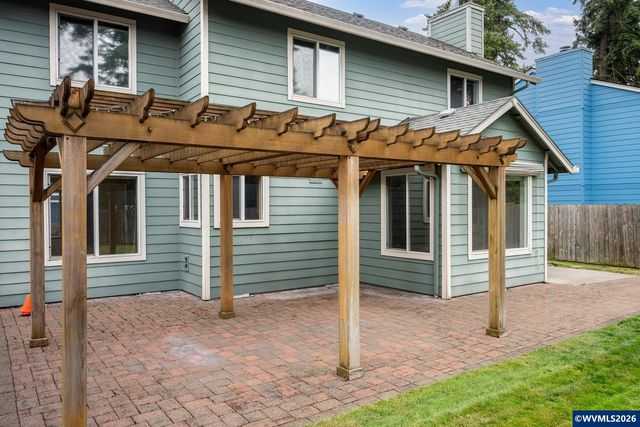 16033 SE Mary Ann Ln, Milwaukie, OR 97267