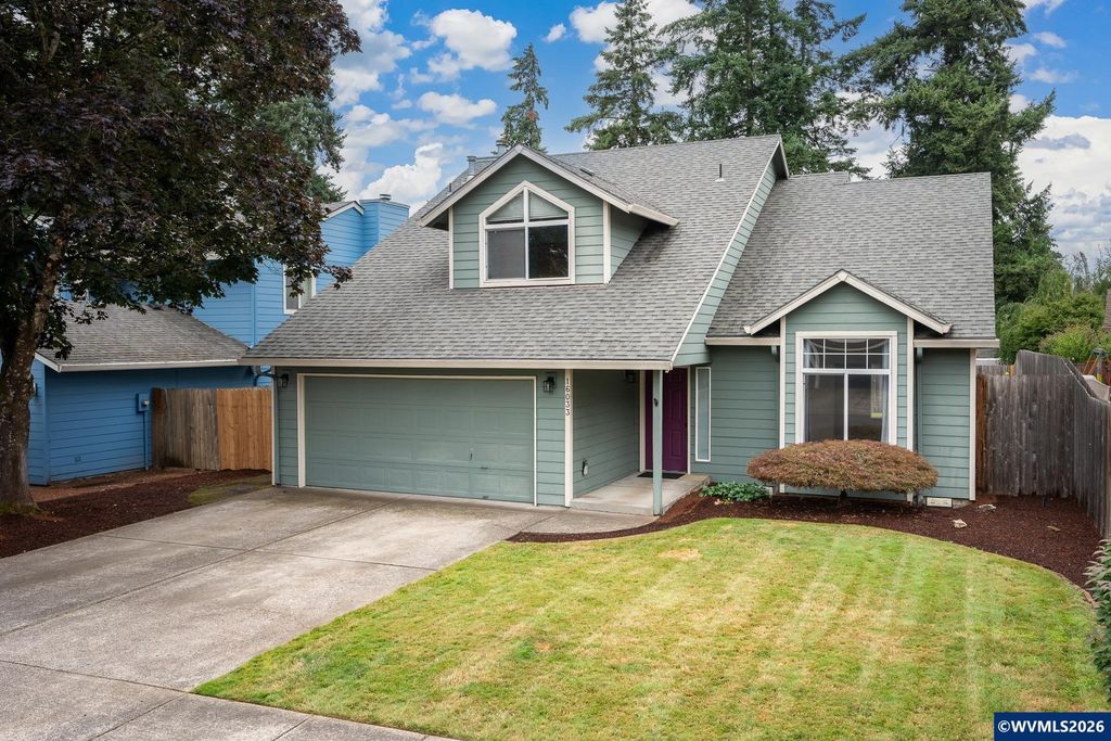 16033 SE Mary Ann Ln, Milwaukie, OR 97267