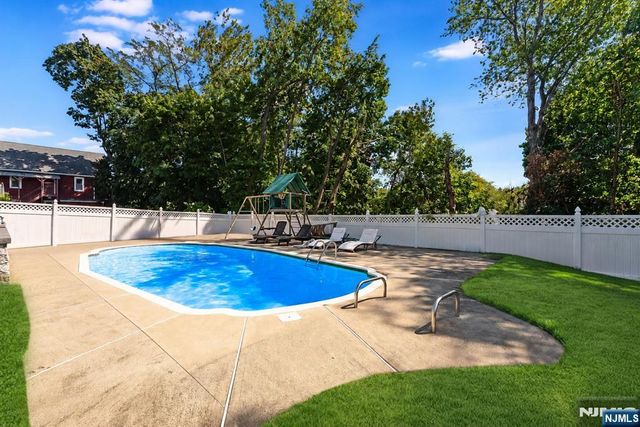 64 Spring Valley Road, Paramus, NJ 07652