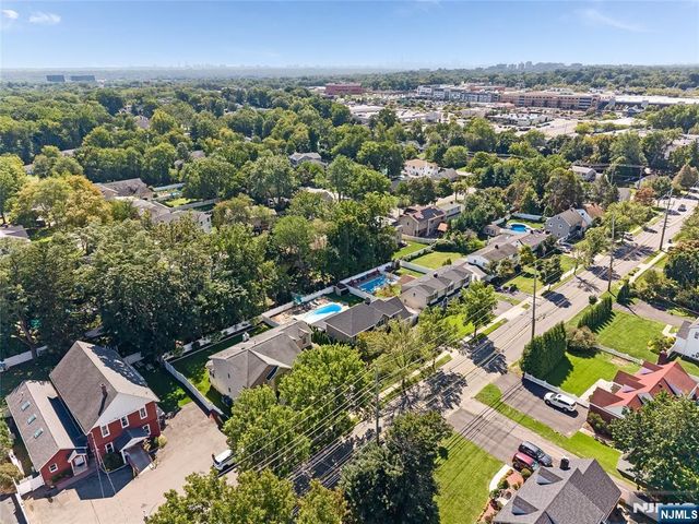64 Spring Valley Road, Paramus, NJ 07652