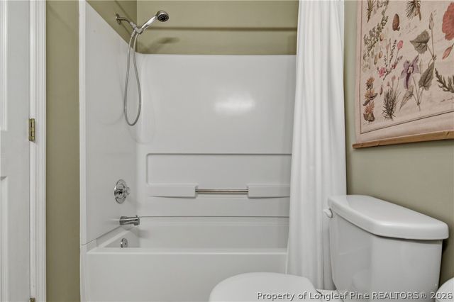 2132 Calista Circle, Fayetteville, NC 28304