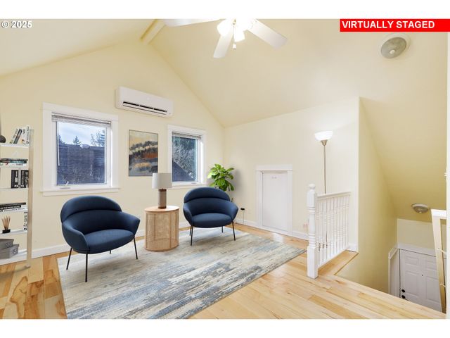 2913 Ne KILLINGSWORTH St, Portland, OR 97211