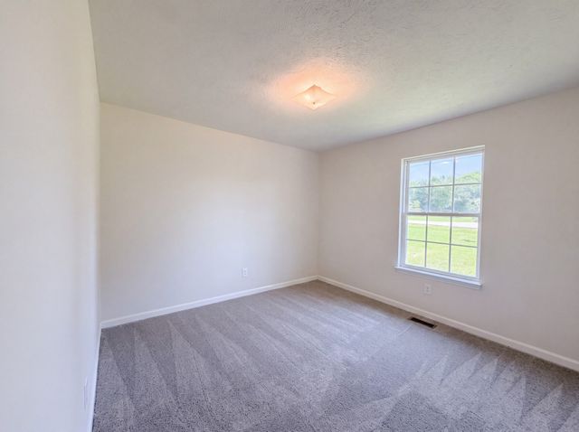 125 Ivanhoe Ct, Murfreesboro, TN 37127