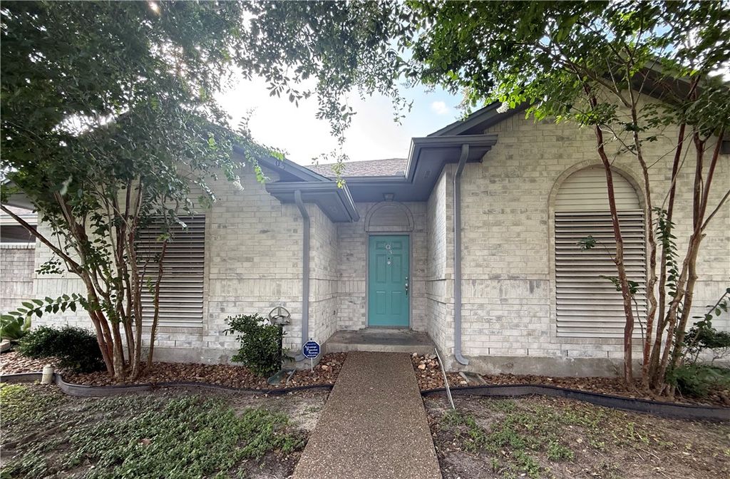 7209 The Mansions Dr Q-3, Corpus Christi, TX 78414