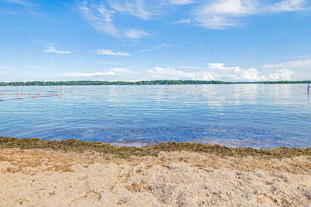 5963 Idlewood Road, Mound, MN 55364