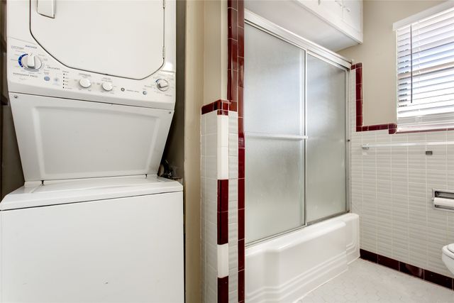 511 Classen, Dallas, TX 75218