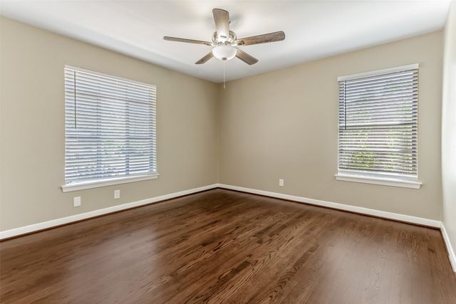 511 Classen, Dallas, TX 75218