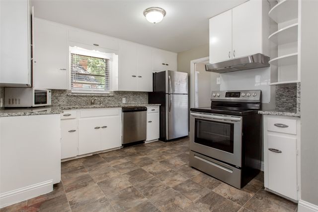 511 Classen, Dallas, TX 75218