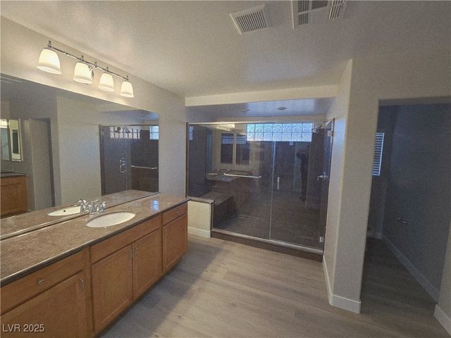 6366 WHITE HERON Court, Las Vegas, NV 89139