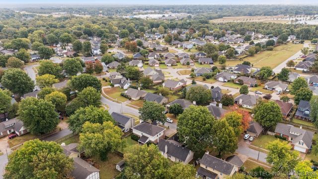 1808 W Inglewood Street W, Broken Arrow, OK 74011