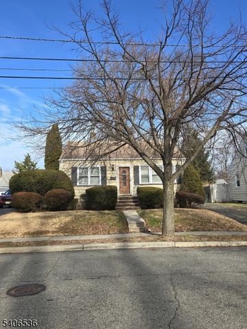 247 Albermarle St, Rahway City, NJ 07065