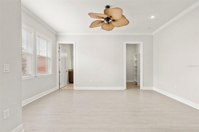 905 VILLA VENICIA WAY, Tampa, FL 33606