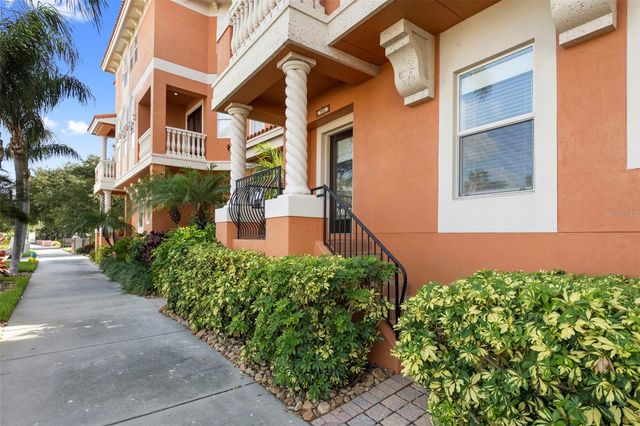 905 VILLA VENICIA WAY, Tampa, FL 33606