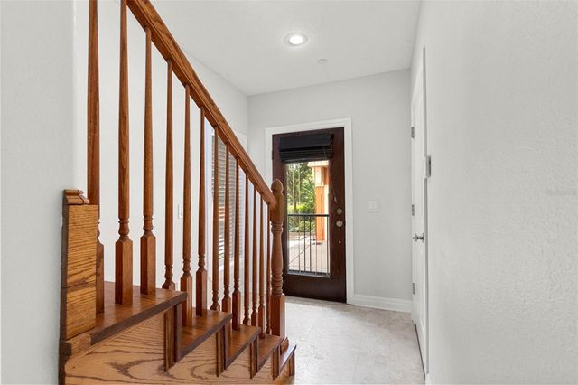 905 VILLA VENICIA WAY, Tampa, FL 33606