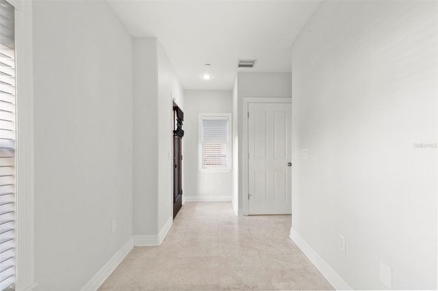 905 VILLA VENICIA WAY, Tampa, FL 33606