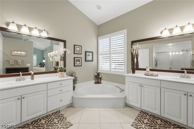 193 Skipping Stone LN, Naples, FL 34119