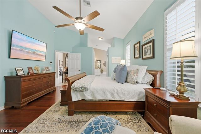 193 Skipping Stone LN, Naples, FL 34119