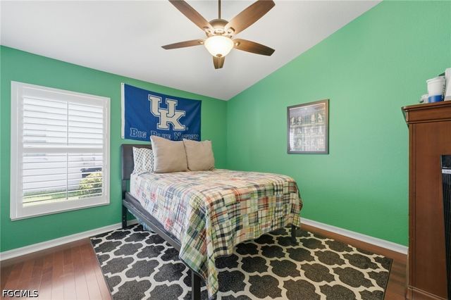193 Skipping Stone LN, Naples, FL 34119