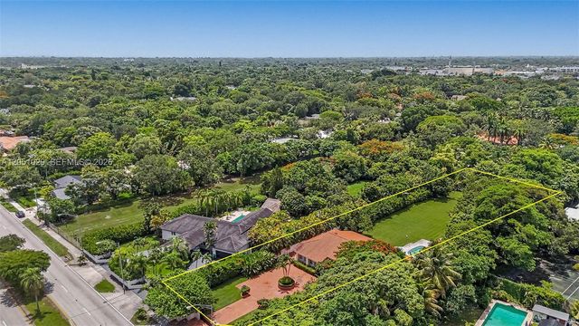 7030 Sunset Drive, Miami, FL 33143