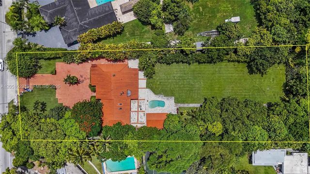7030 Sunset Drive, Miami, FL 33143