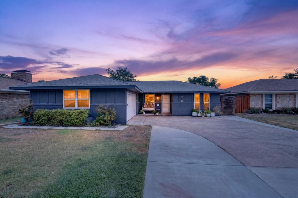 1610 Cecil Drive, Carrollton, TX 75006 — exterior