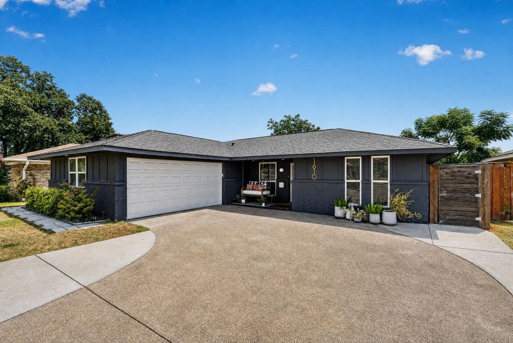 1610 Cecil Drive, Carrollton, TX 75006 — photo 3