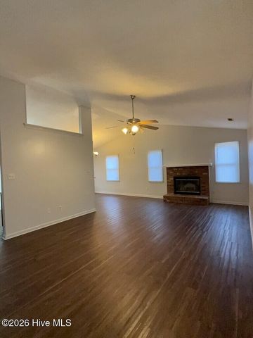 2694 Idlebrook Circle, Midway Park, NC 28544