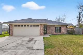 8401 Hanfro Lane, Houston, TX 77088
