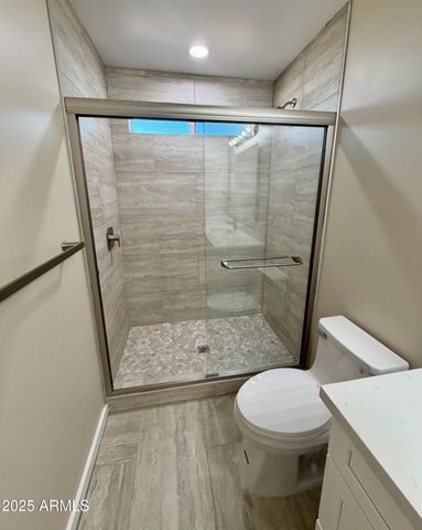 2535 E BLUEFIELD Avenue, Phoenix, AZ 85032