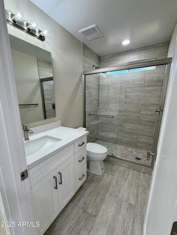 2535 E BLUEFIELD Avenue, Phoenix, AZ 85032